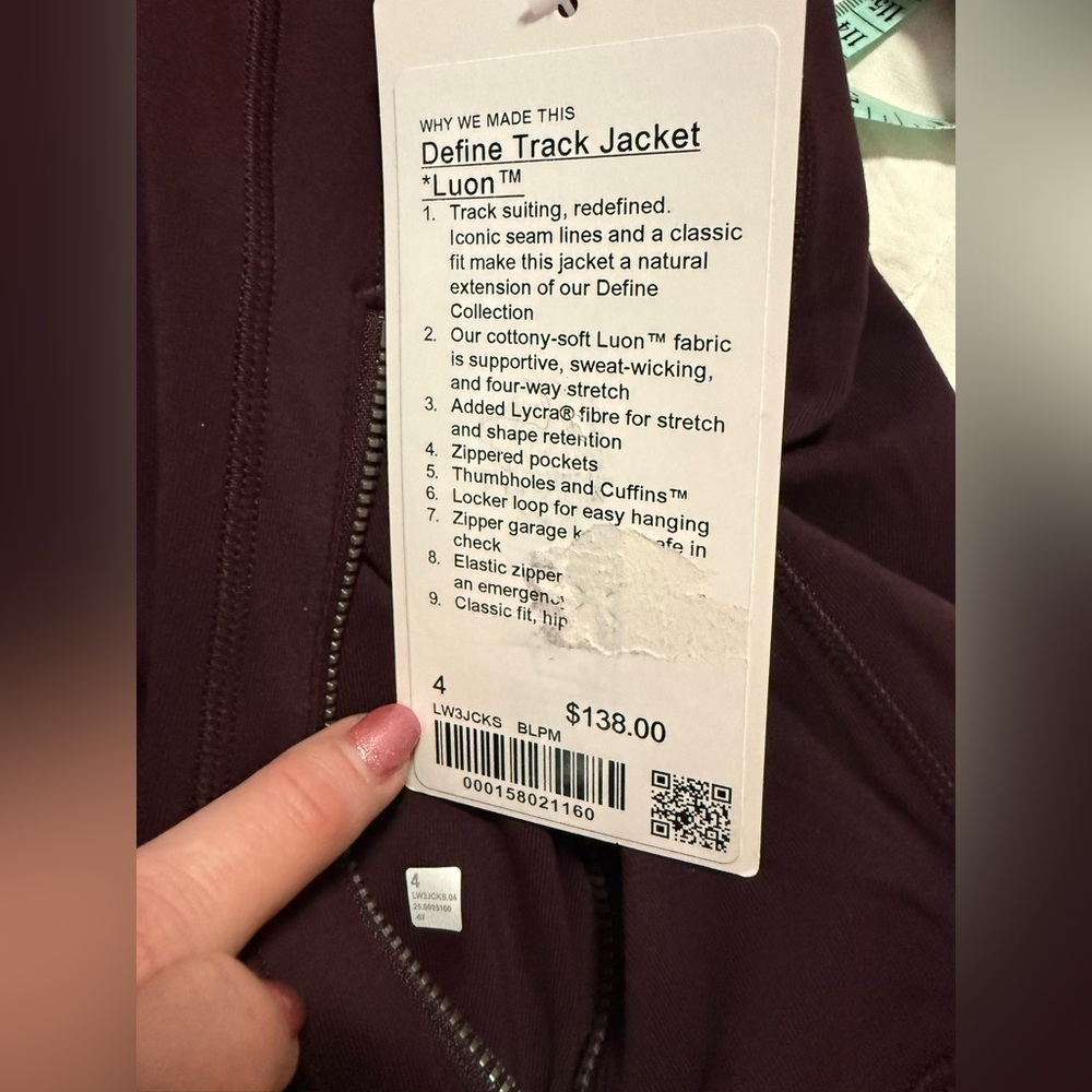 🔥 Lululemon Define Track Jacket Luon NWT Sz 4 Black Plum - Picture 9 of 9
